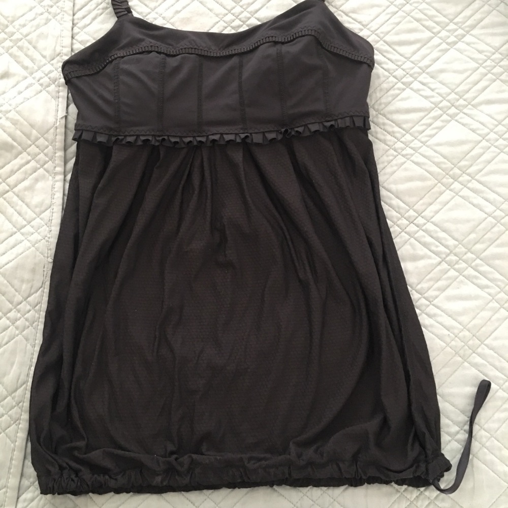 Lululemon top